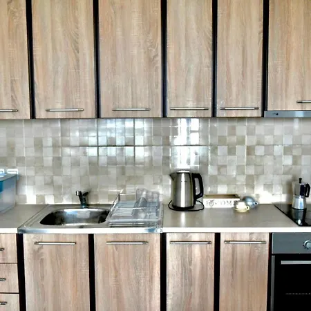 апартамент Flowers Apartment Varna